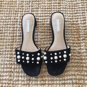 H&M suede leather pearl slides